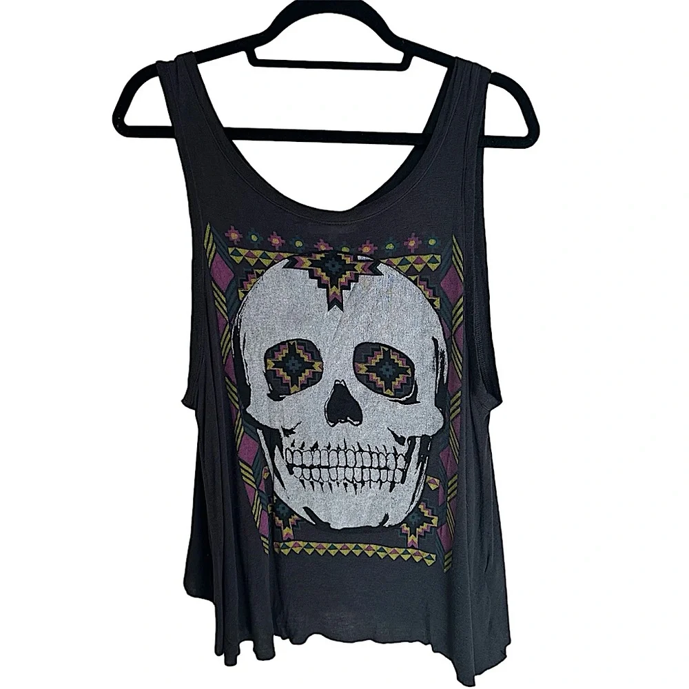 Daydreamer Skull Dark Grey Tank with open back in Women’s Small - Picture 1 of 4